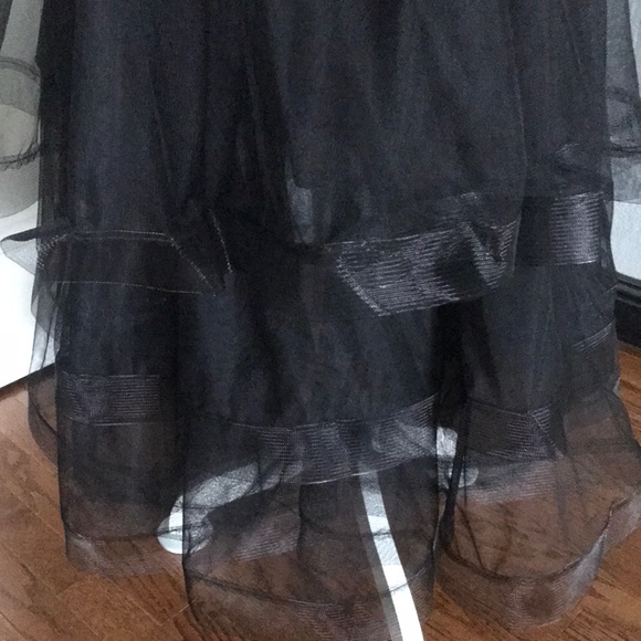 Gracia Skirt - Picture 3 of 4